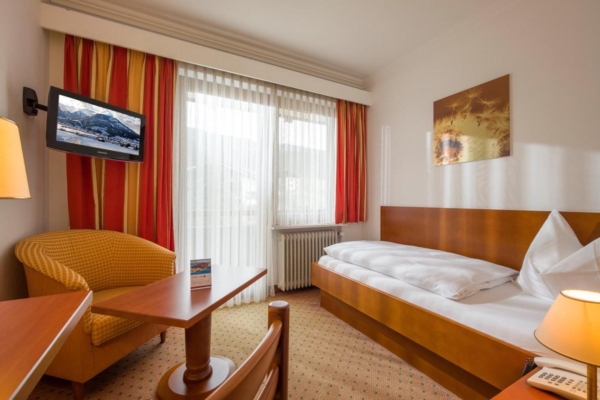 Vital & Sporthotel Brixen บริกเซินอิมทาเล ภายนอก รูปภาพ
