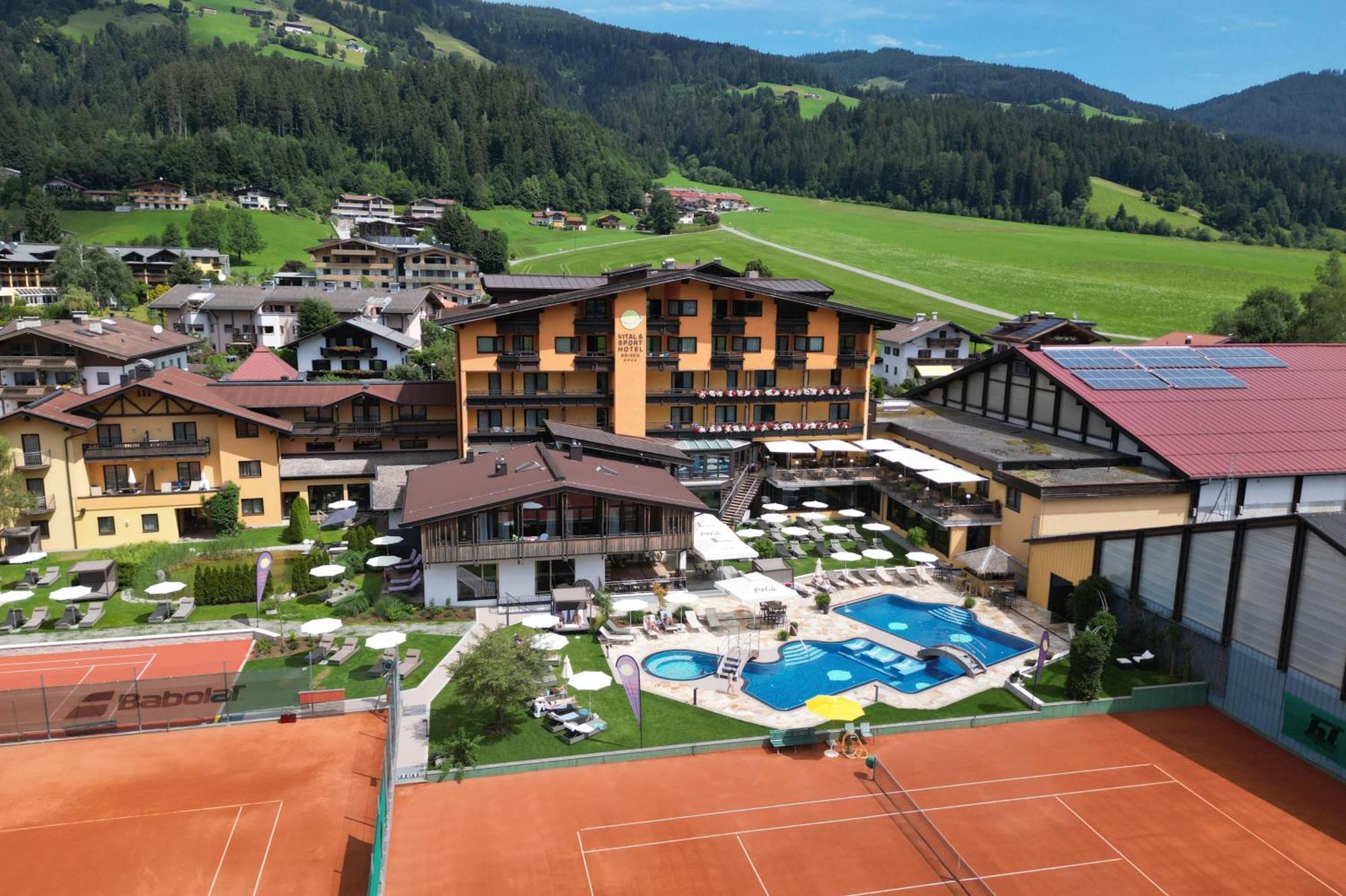 Vital & Sporthotel Brixen บริกเซินอิมทาเล ภายนอก รูปภาพ